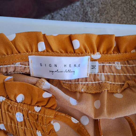 Dress - Picture 6 of 8